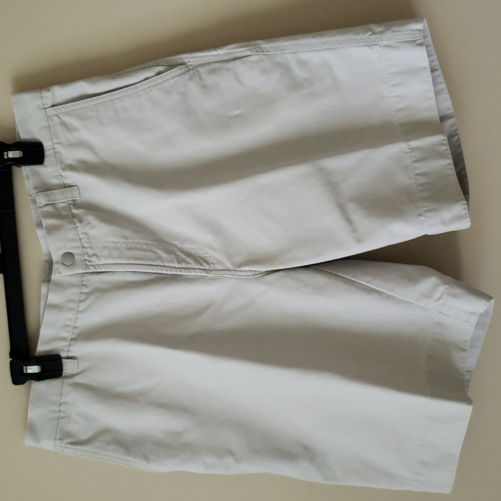 Columbia men's sportswear shorts
